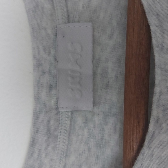 Skims High Neck Boyfriend Tank Light Heather Gray Siz 2X - Picture 3 of 5